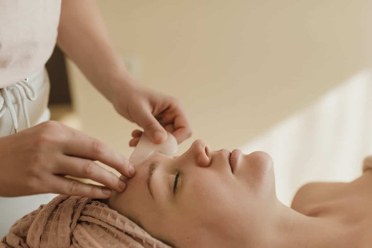 massage  skincare